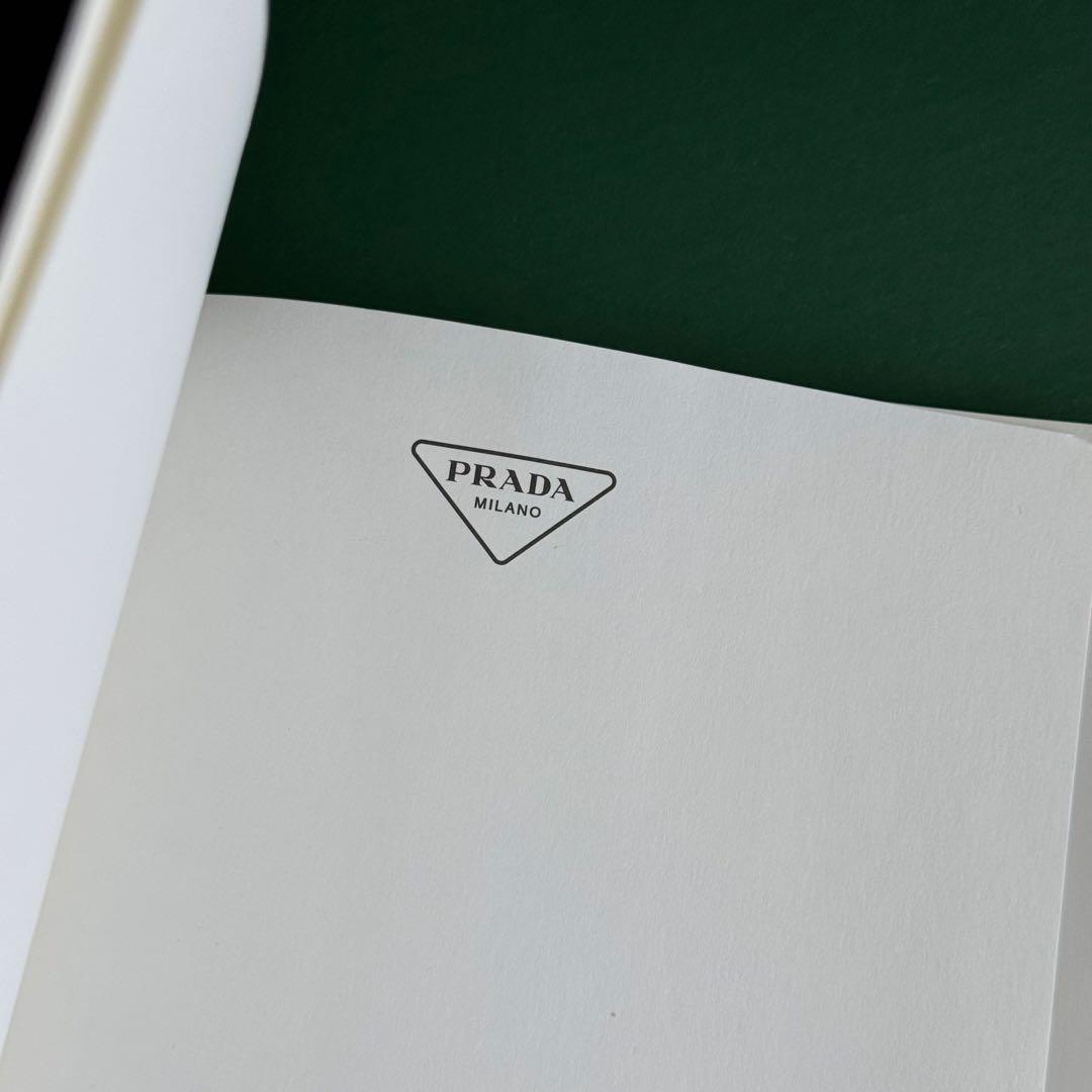 【非売品】PRADA フラワーパターンノート3冊セット 専用BOX、鉛筆2本付