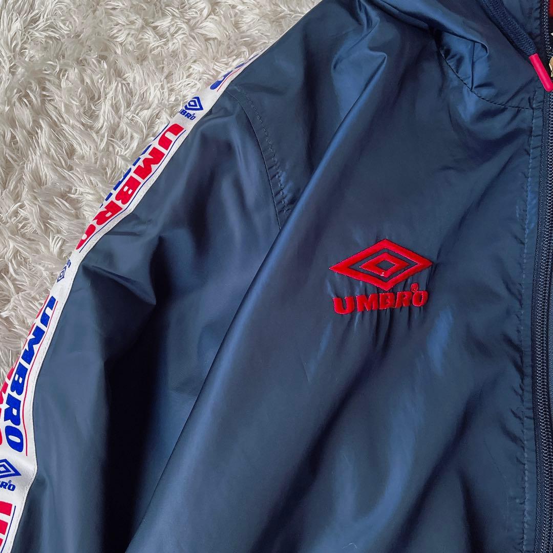 【美品】アンブロ ウインドスーツ ナイロン上下セットアップ ウインドブレーカー紺