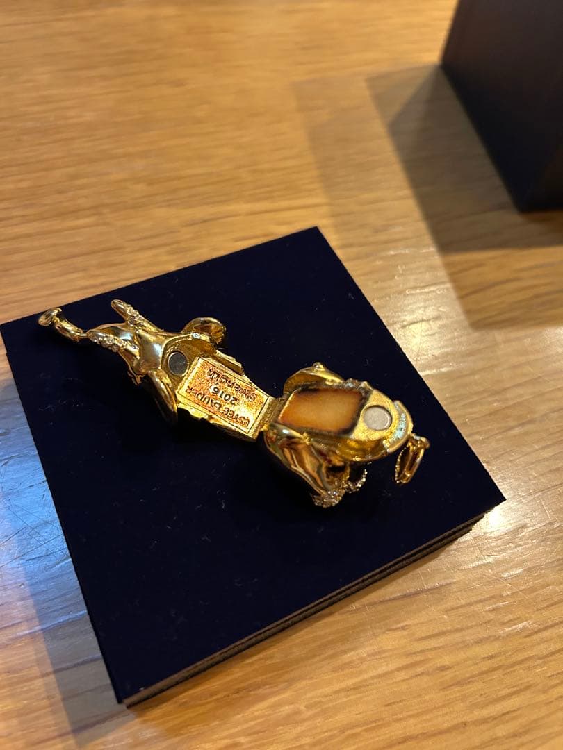 ESTEE LAUDER 練り香水　象