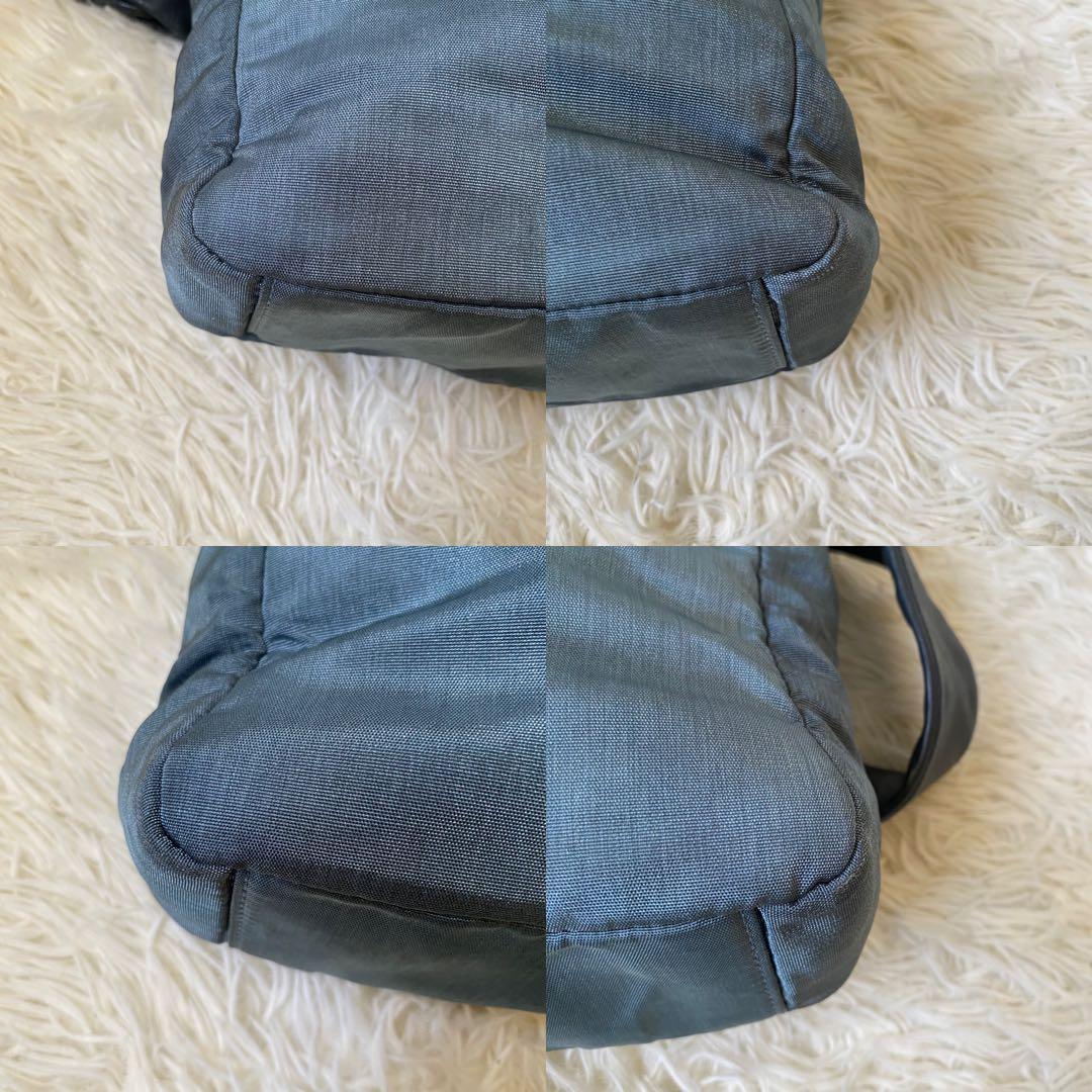 ロエベ ショルダーバック レザー