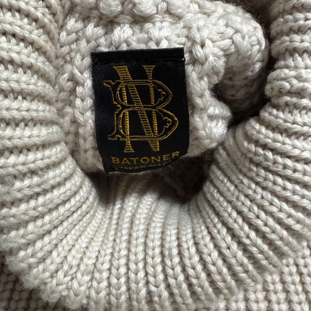 バトナー シグネチャー タートルネック ニット アイボリー Mサイズ ウール