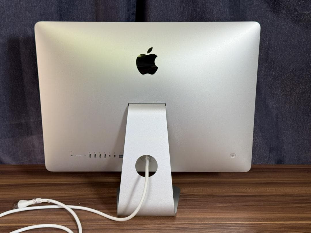 iMac A1418 21.5インチ HDD1TB搭載Corei5 8GBメモリ
