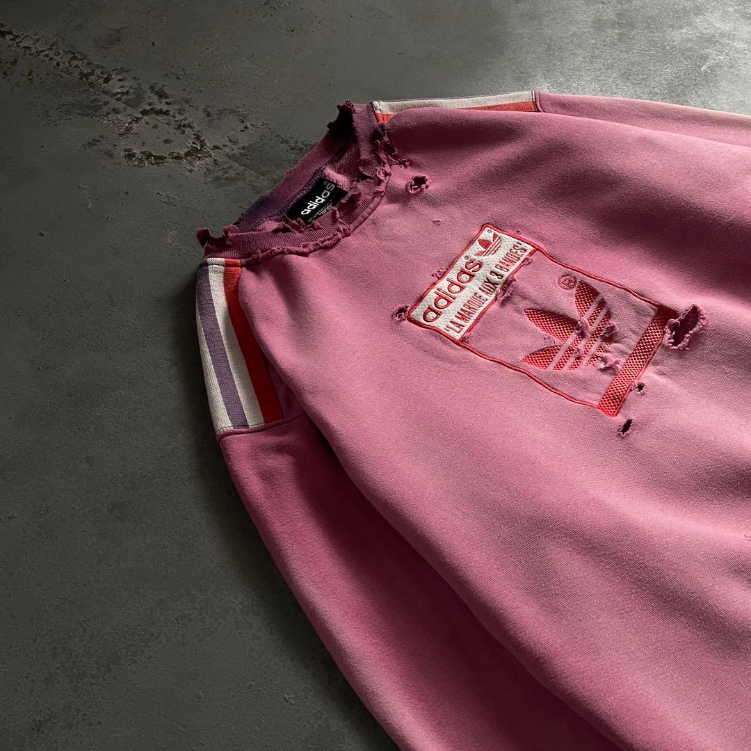 80's adidas“万国旗”刺繍ロゴ”肉厚“鬼フェード“Boro sweat