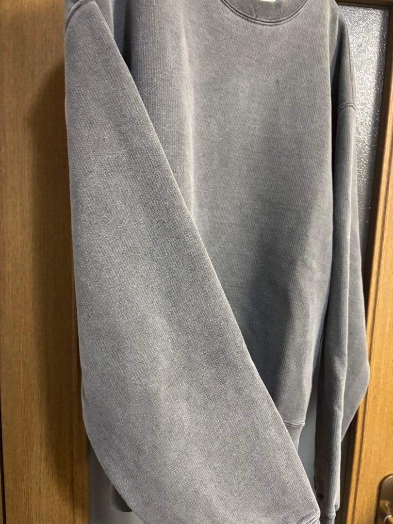 美品 simply complicated CORE CREWNECK 3