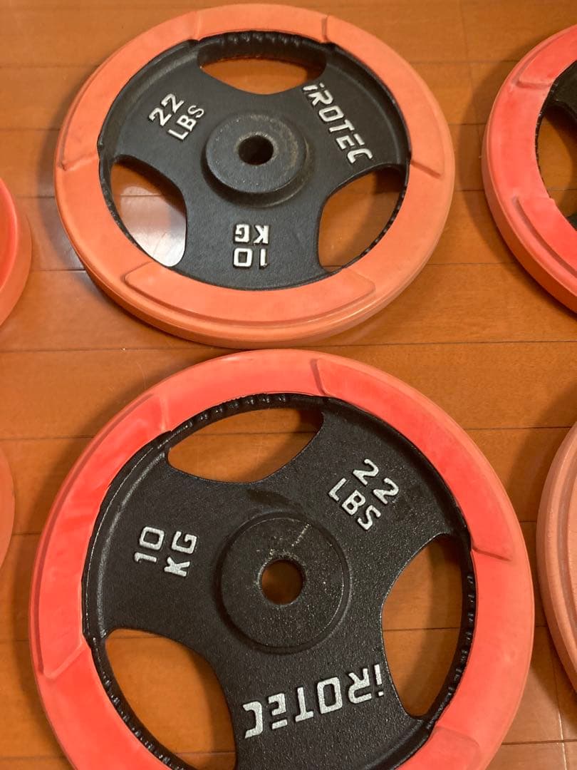 iROTEC トレーニングベンチとウエイトセット