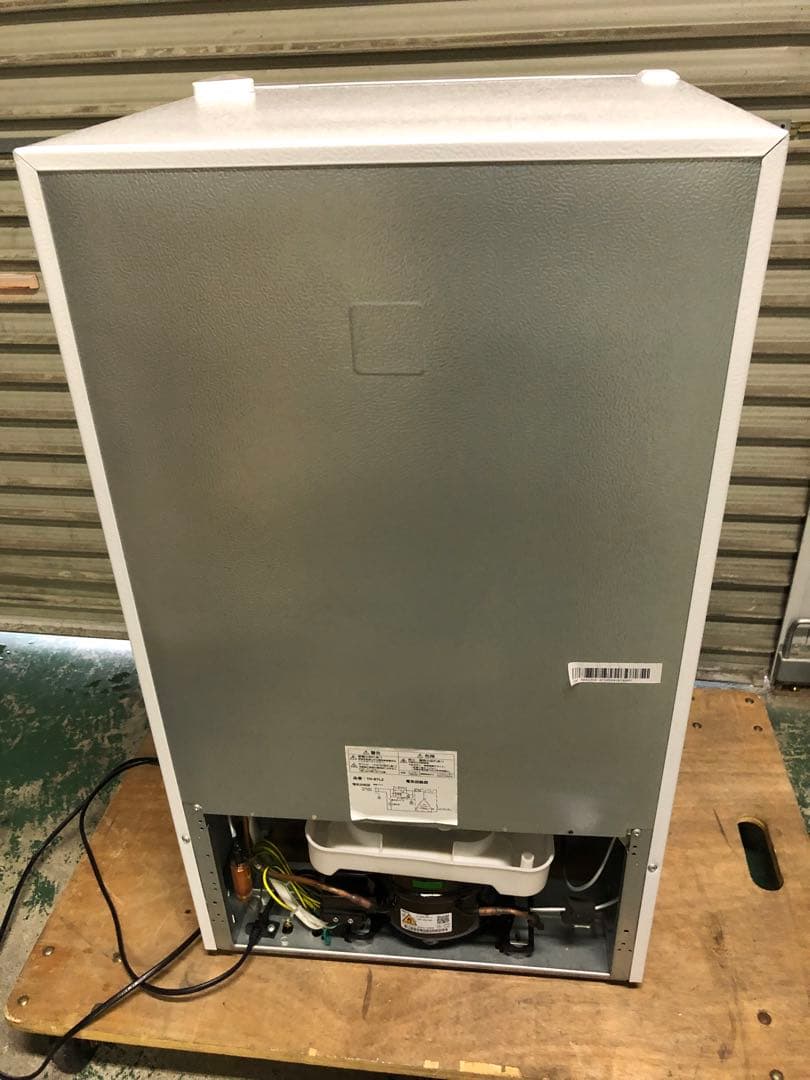 10r38 美品 2024年製 87L 冷蔵庫 TH-87L2-WH 一人暮らし