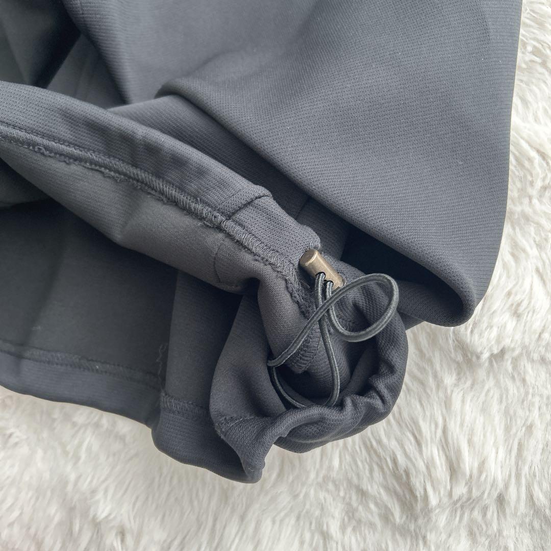 ビアズリー★リップルダンボールプルオーバー　トップス　ブラック　FREE