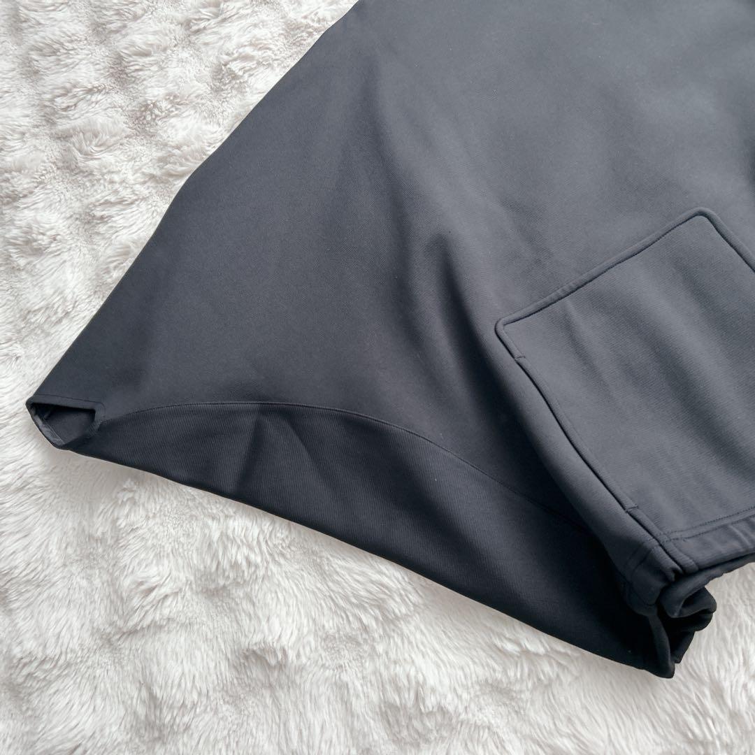 ビアズリー★リップルダンボールプルオーバー　トップス　ブラック　FREE