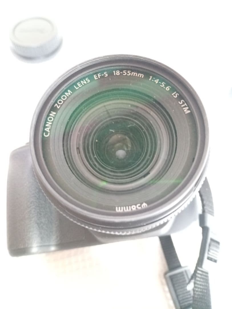 CANON kiss X9 デジタル一眼レフ 18-55mm　美品！