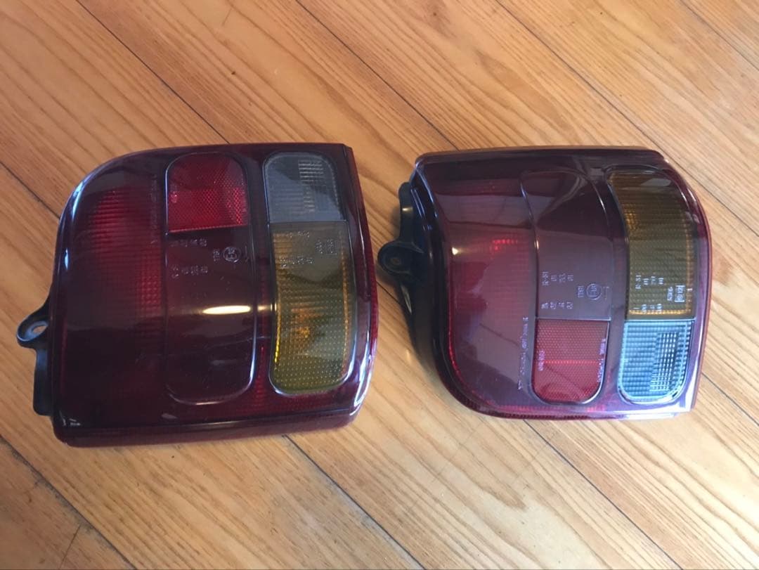 7日迄限定大特価！撤収前値下げ!　L200ミラターボ テールランプ　左右セット