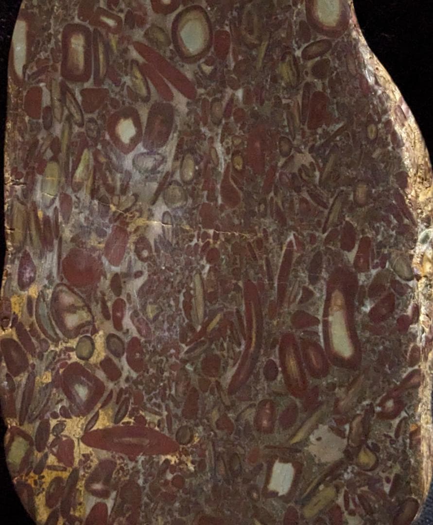 【豆斑玉石の天成楕硯板　瓢箪海】◆小豆色の豆斑や黄竜紋◆珍品◆唐木箱◆7.2吋