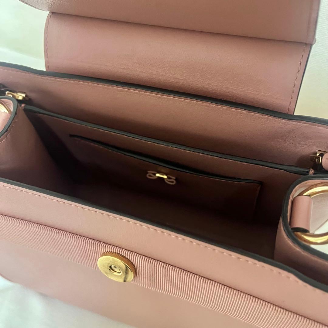 フェラガモ Ferragamo バッグ ピンク