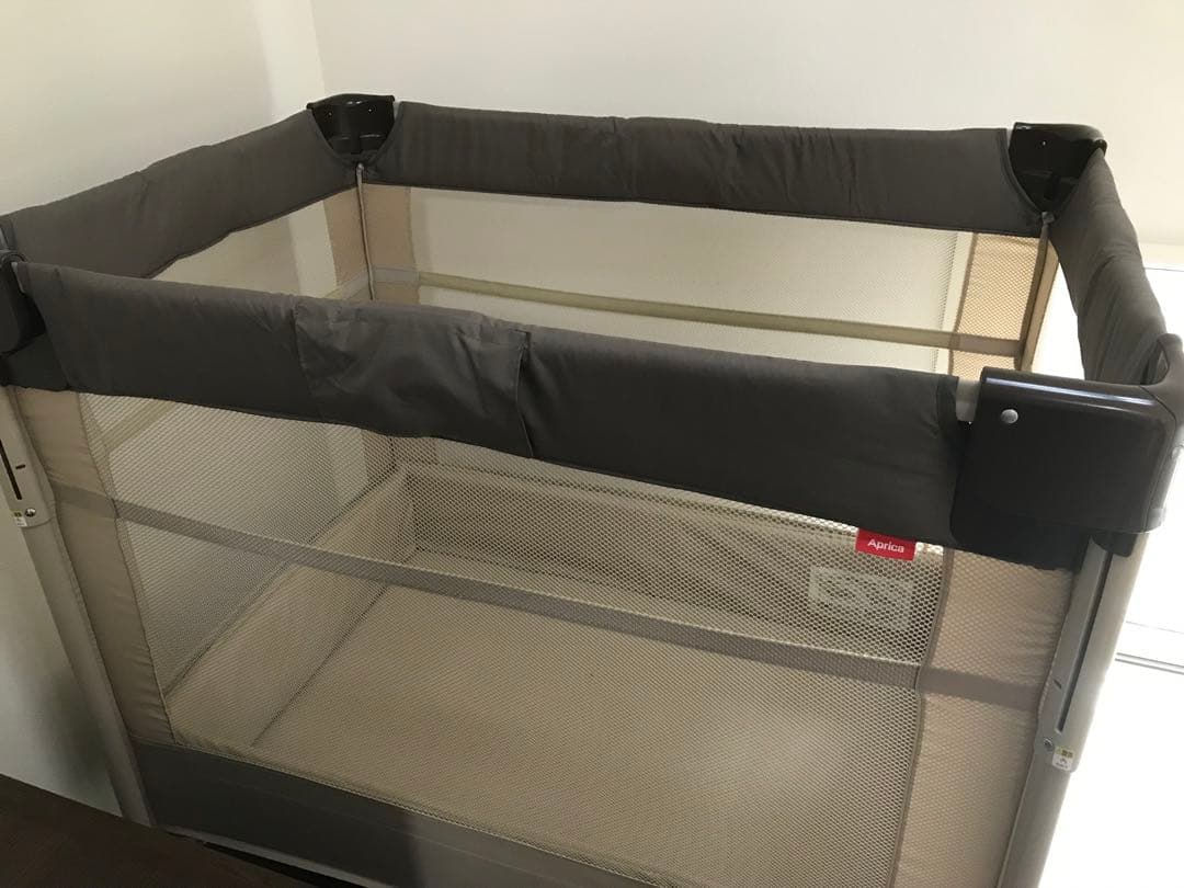ベビーベッド アップリカ Aprica ココネル エアー ブラウン 折り畳み可