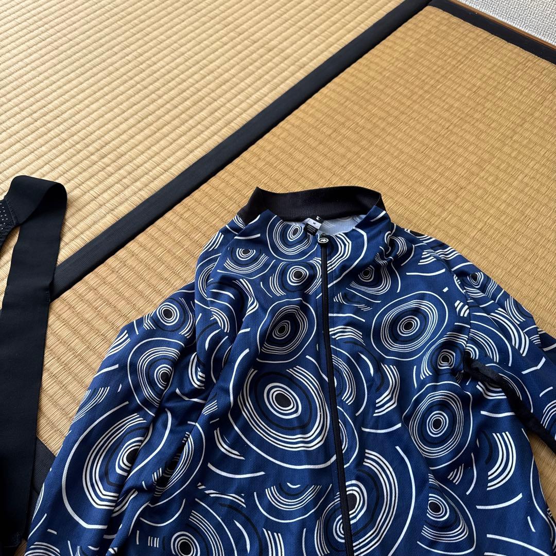 Assos スパイラルパターン ビブタイツセット