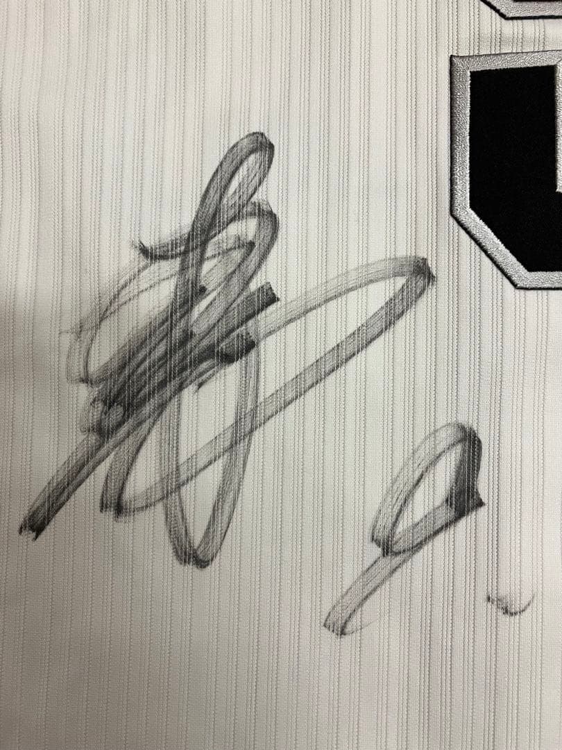 柳田悠岐　直筆サイン　ユニフォーム　福岡ソフトバンクホークス　ミズノ　レプリカ