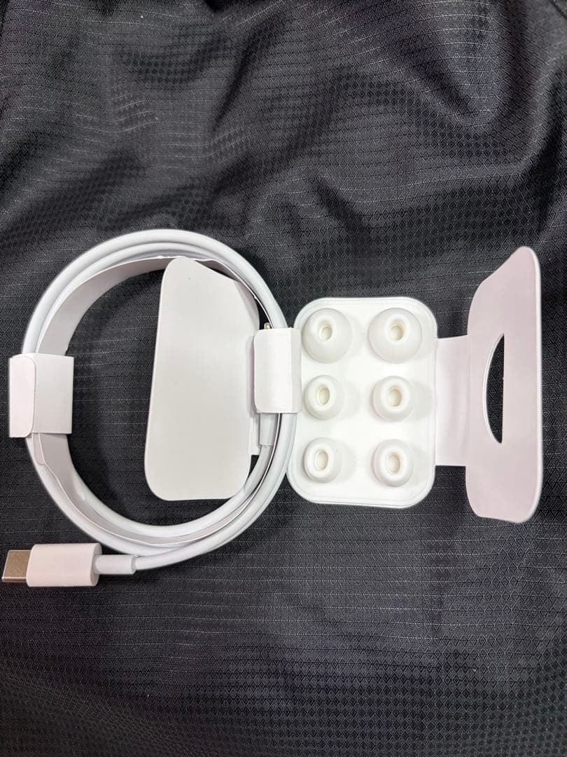 AirPods Pro第二世代本体左右イヤホンセット送料込iPhoneApple