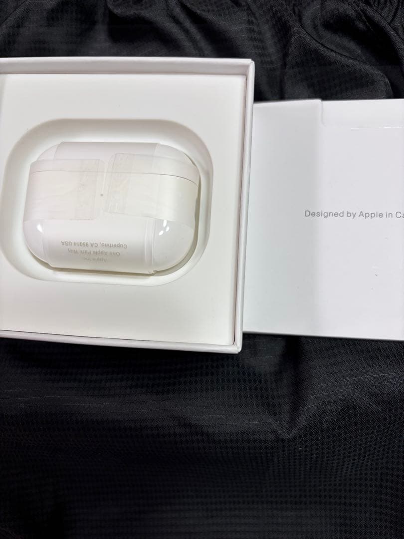 AirPods Pro第二世代本体左右イヤホンセット送料込iPhoneApple