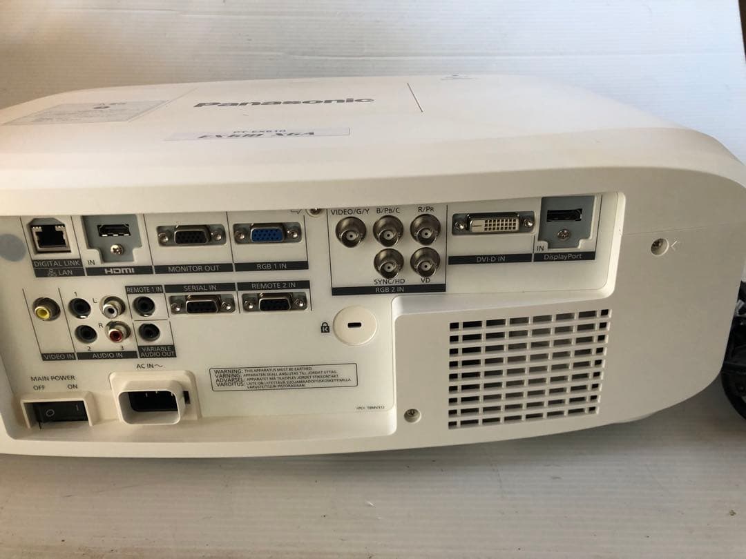 Panasonic PT-EX610J 6200ルーメン HDMI PIP機能