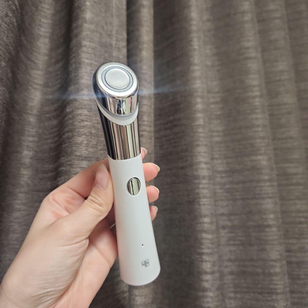 メディキューブ　AGE-R ダーマペン　美顔器