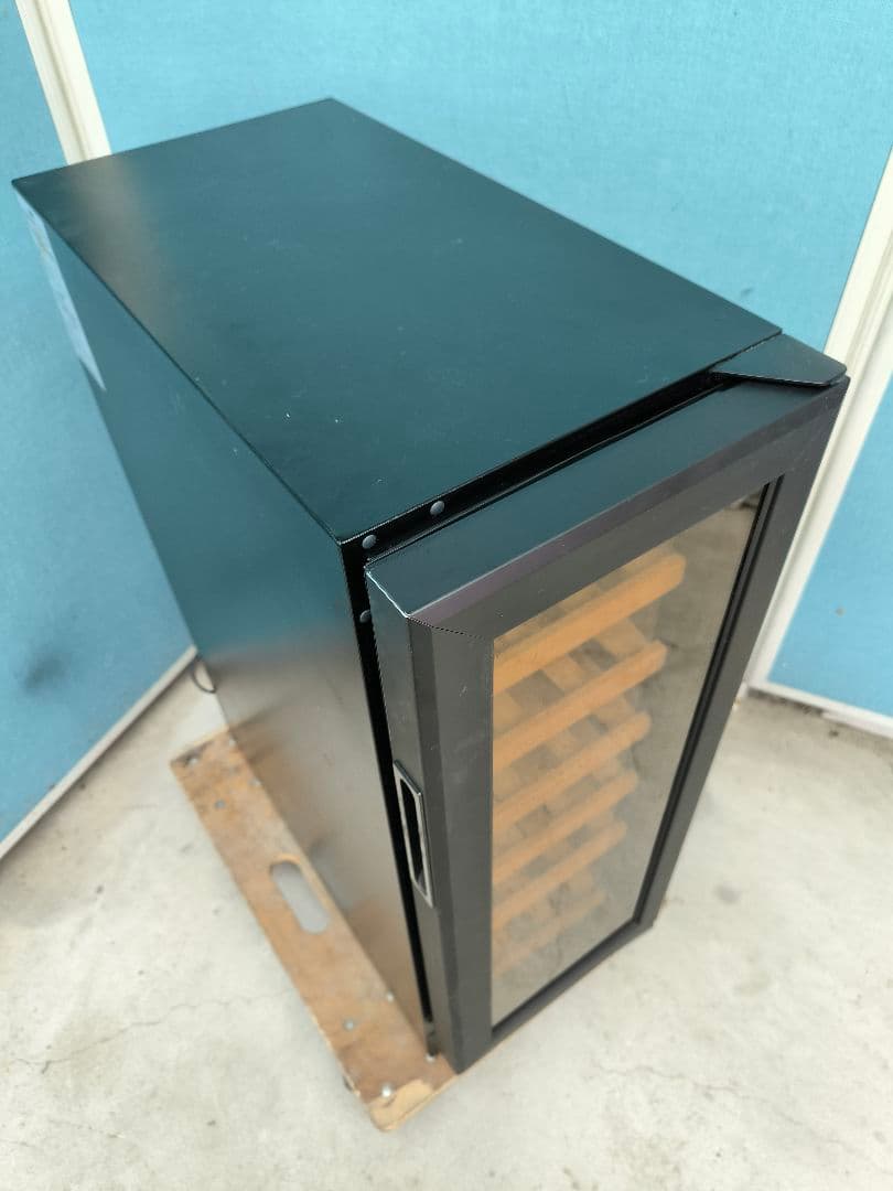 三ツ星貿易 ワインセラー/ワインクーラー 60L 18本収納 　MLY-60