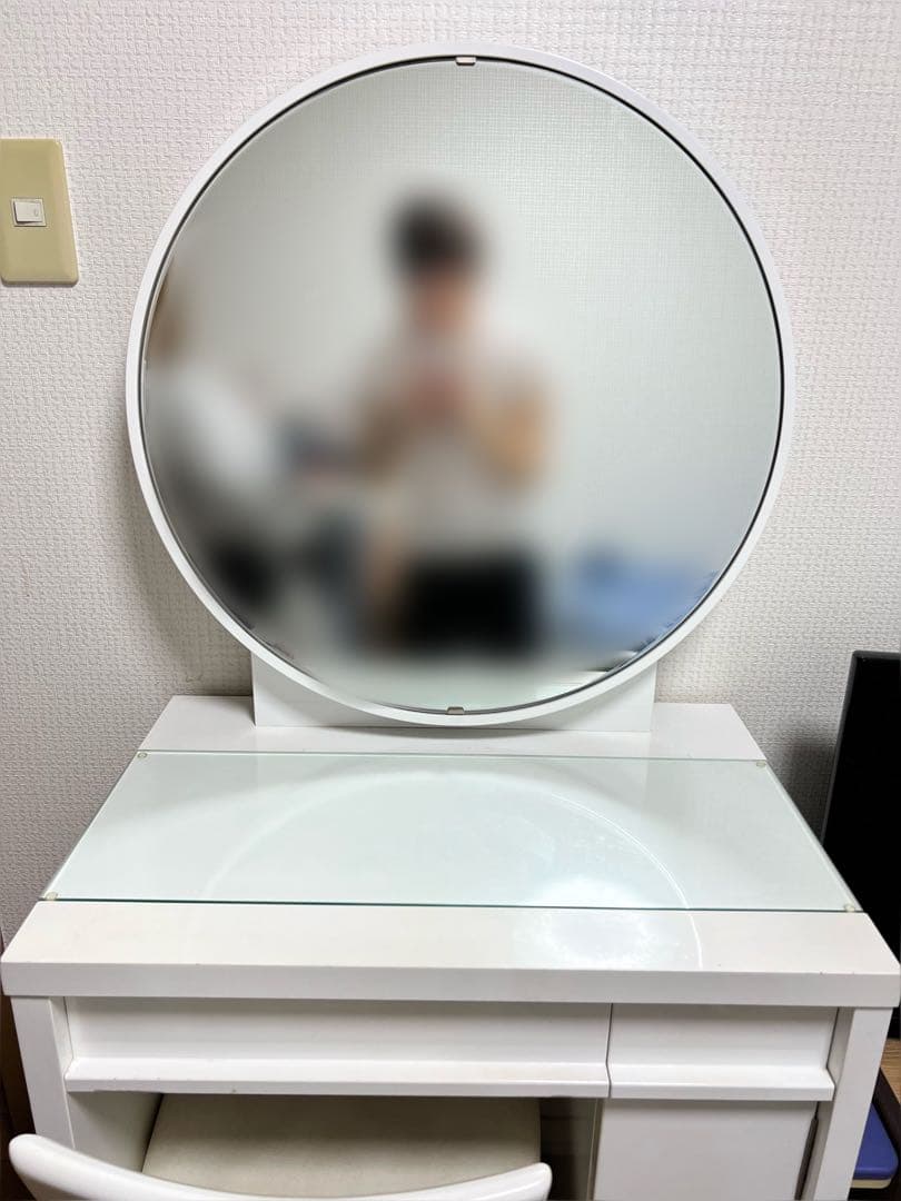 8/31まで出品✳️ニトリ✳️NITORIホワイトドレッサー・円形ミラー付き　鏡台①