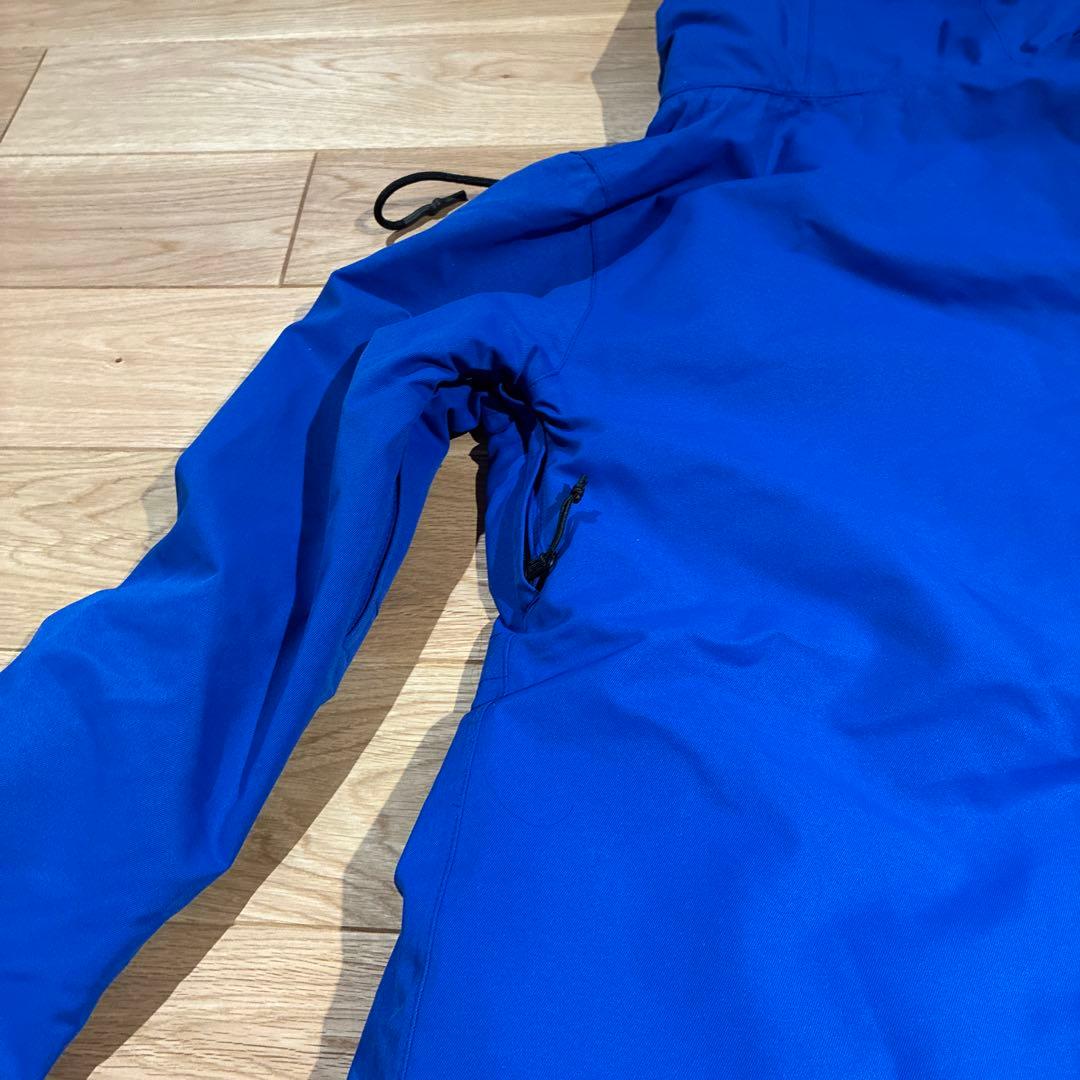 volcom レディース　スノーボードウェア