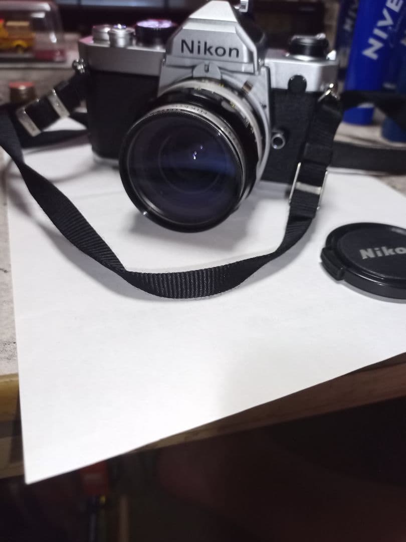 Nikon Nikkor 35mm f/2 .8フィルムカメラ最終値下げです。