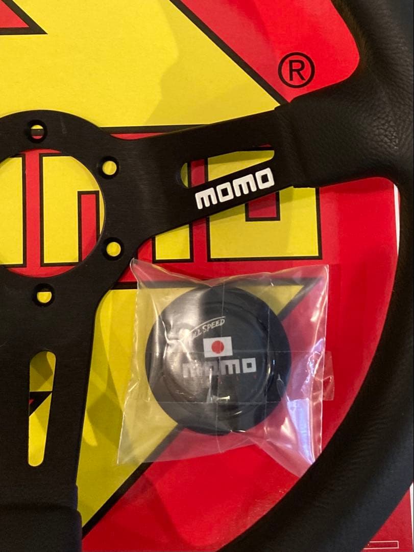 たまご　momo フルスピード　ステアリング　33φ