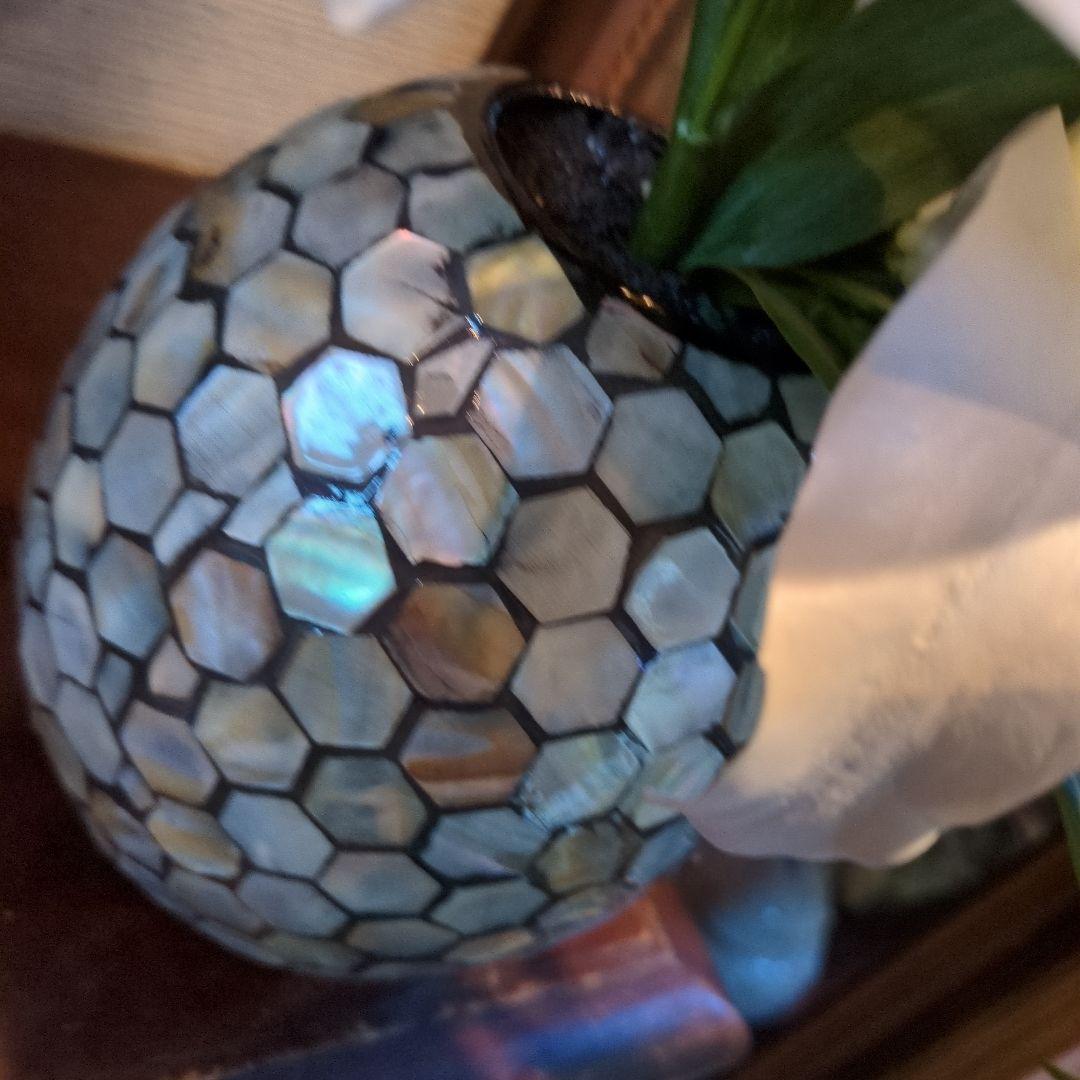 エミリオロバ白いユリの造花 アレンジメント