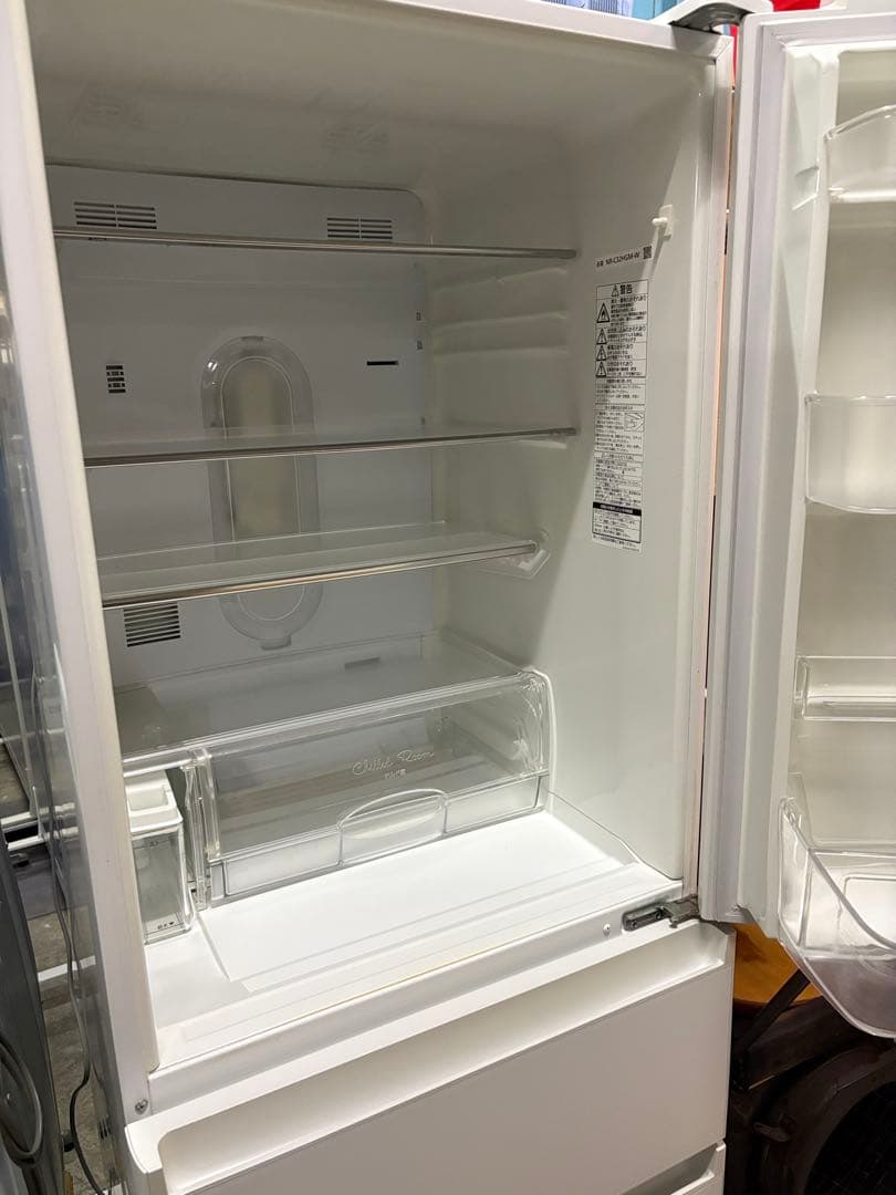 Panasonic　３ドア冷蔵庫　ガラストップ　315ℓ　自動製氷付き