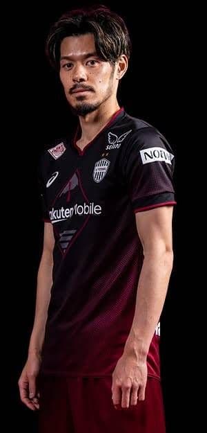 1️⃣ヴィッセル神戸 選手直筆サイン入り練習着 J１リーグ連覇 二冠