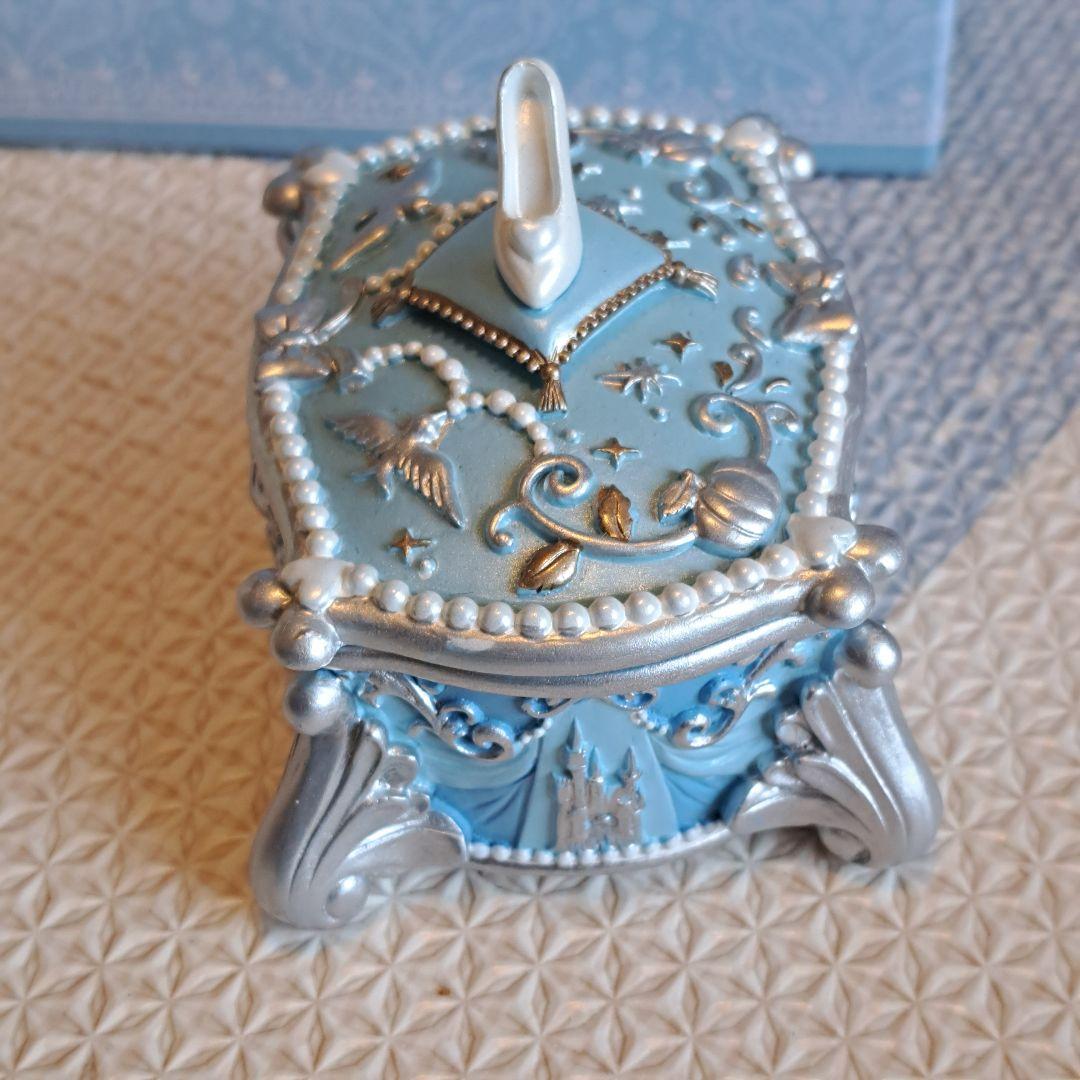 シンデレラ ジュエリーケース 青と銀　シルバー