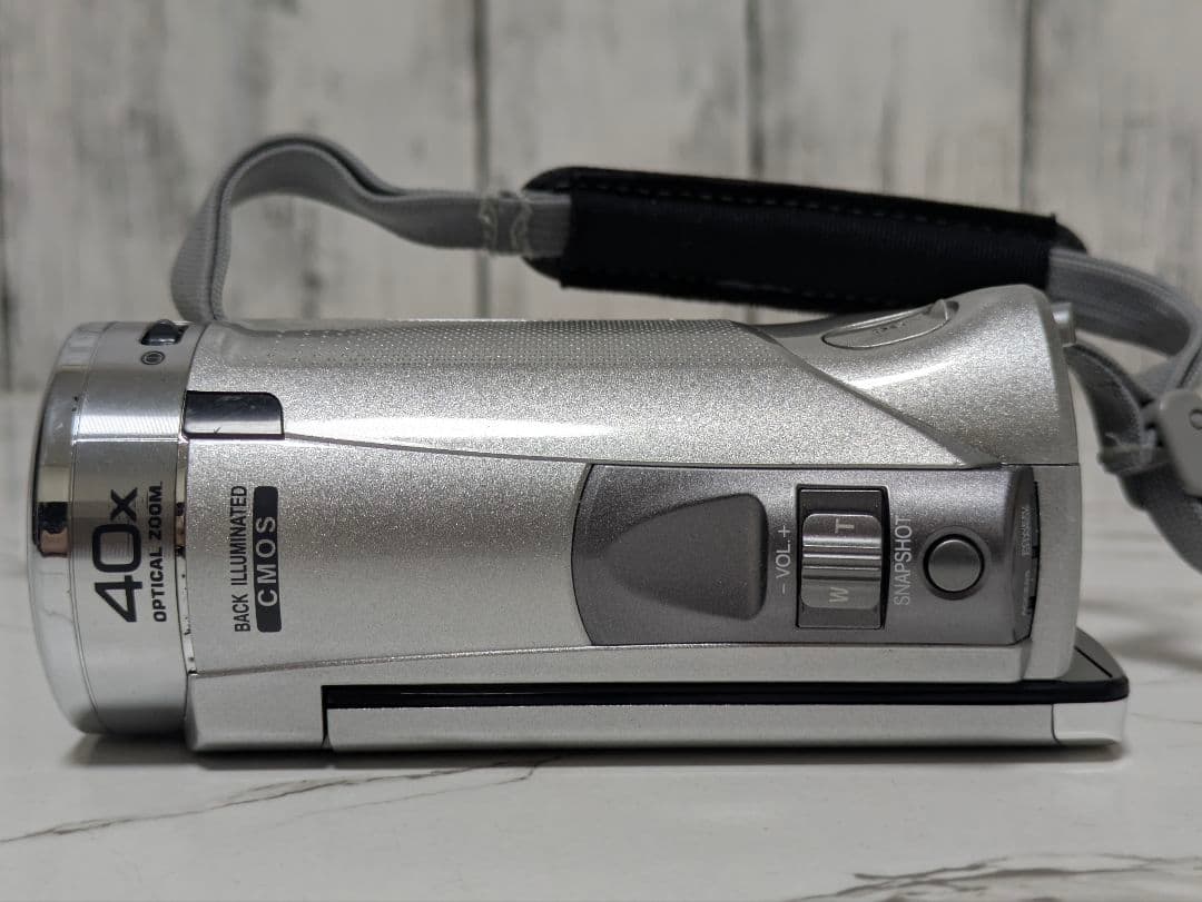 JVC　GZ-HM390　SDカード付き