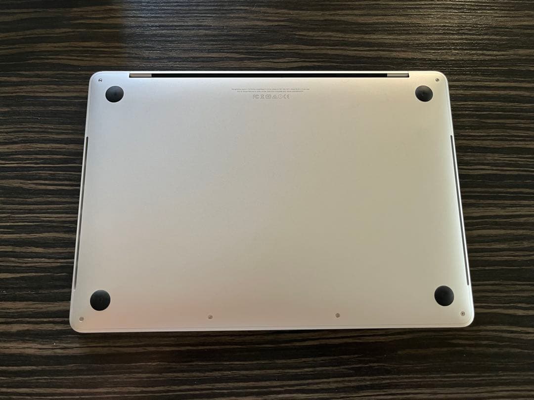 MacBook Pro 13インチ Core i7 16GB 1TB