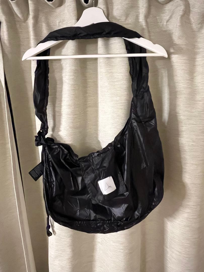 モ*ー様 ROA ブラック ショルダーバッグ