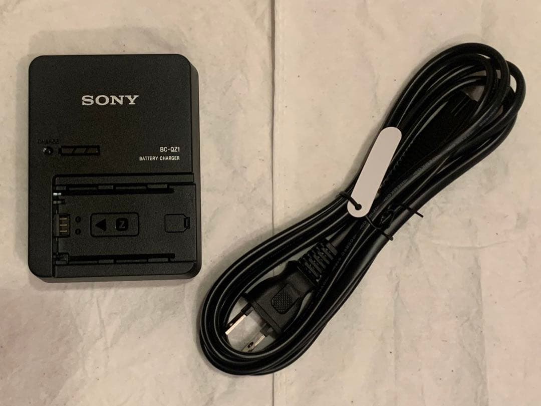 「SUZUKI」SONYα6700ズームレンズキットILCE-6700M