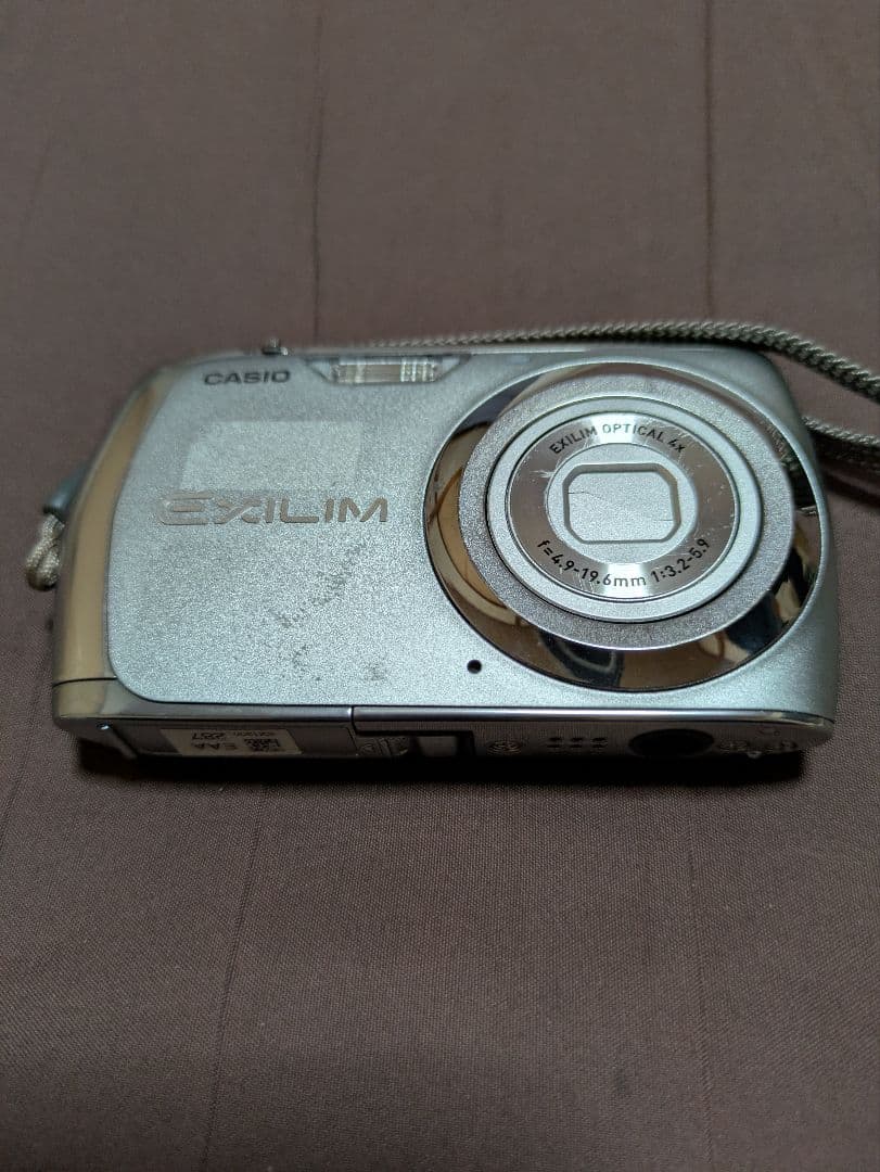 d*2様 デジカメ　5点セット　CASIO　SAMSUNG