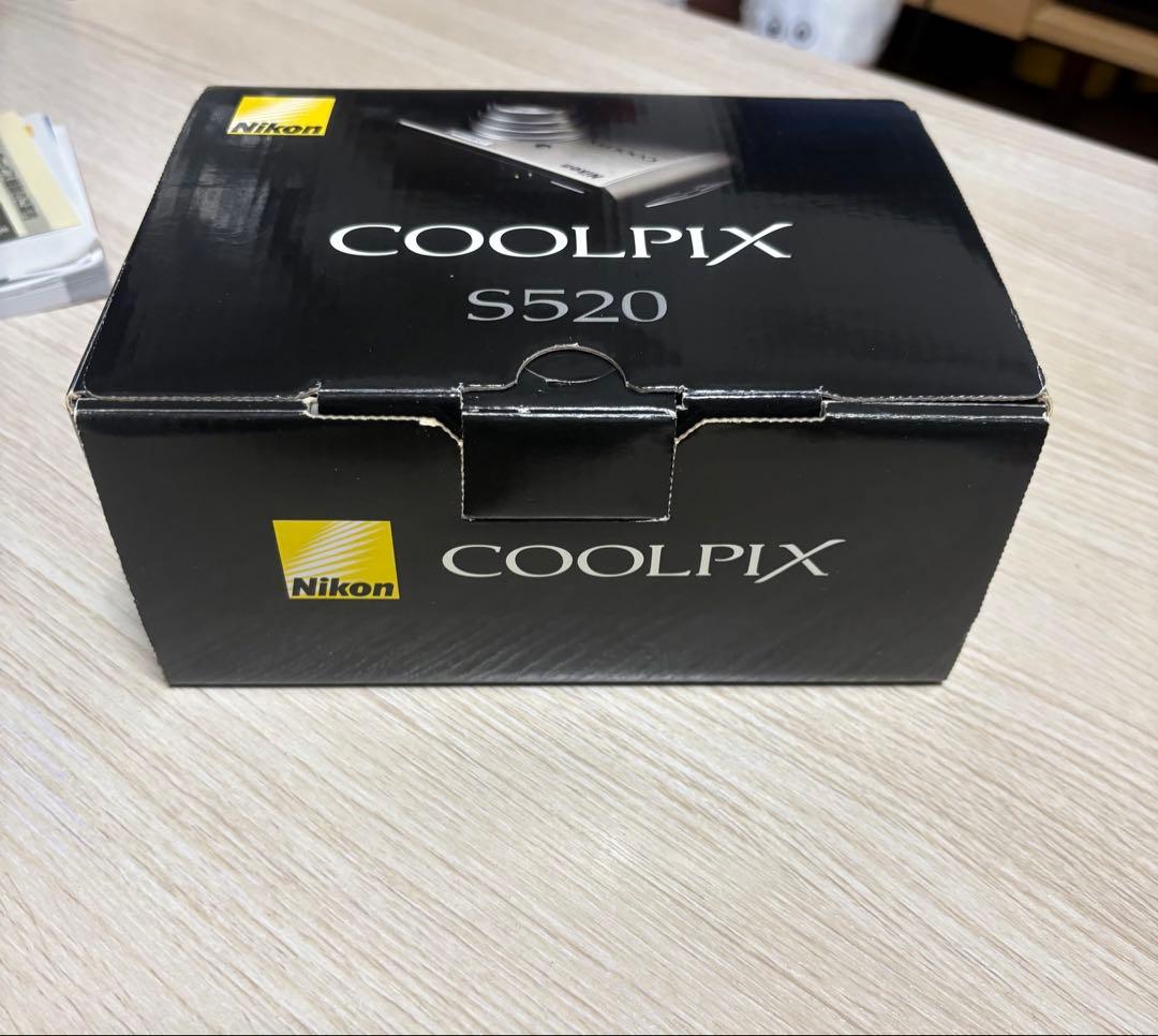 Nikon COOLPIX S520 コンパクト デジタルカメラ