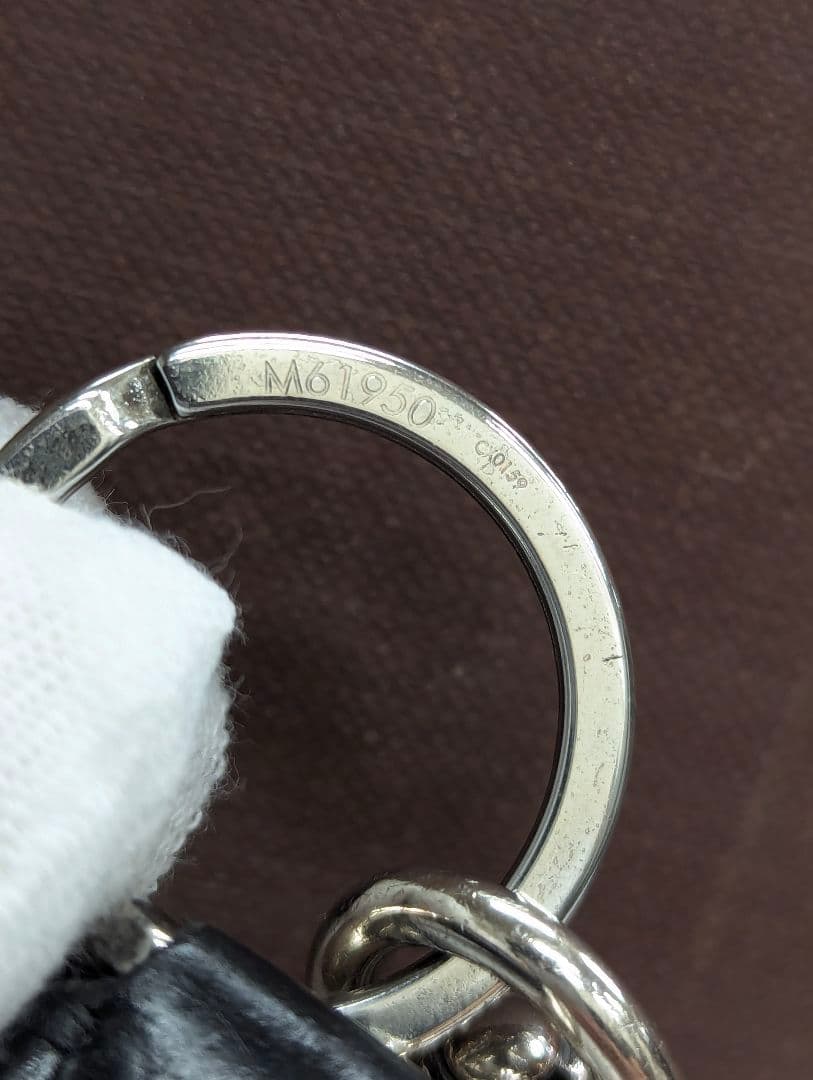 Louis Vuitton M61950 エクリプス ドラゴンヌ キーホルダー