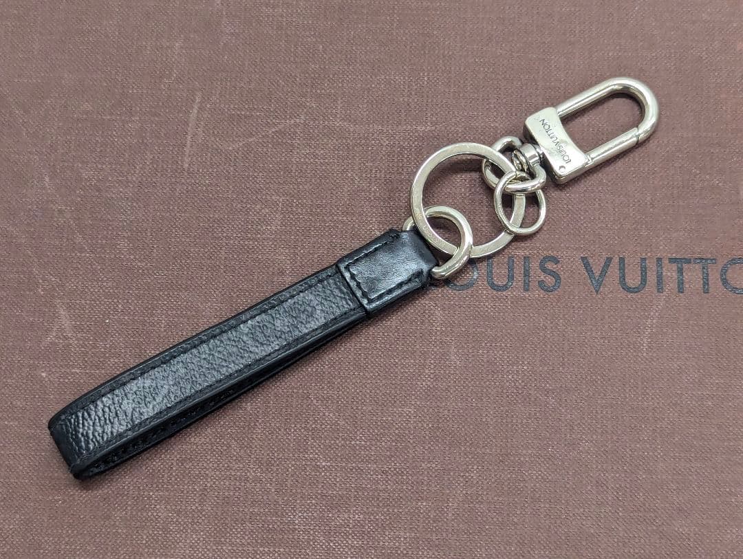 Louis Vuitton M61950 エクリプス ドラゴンヌ キーホルダー