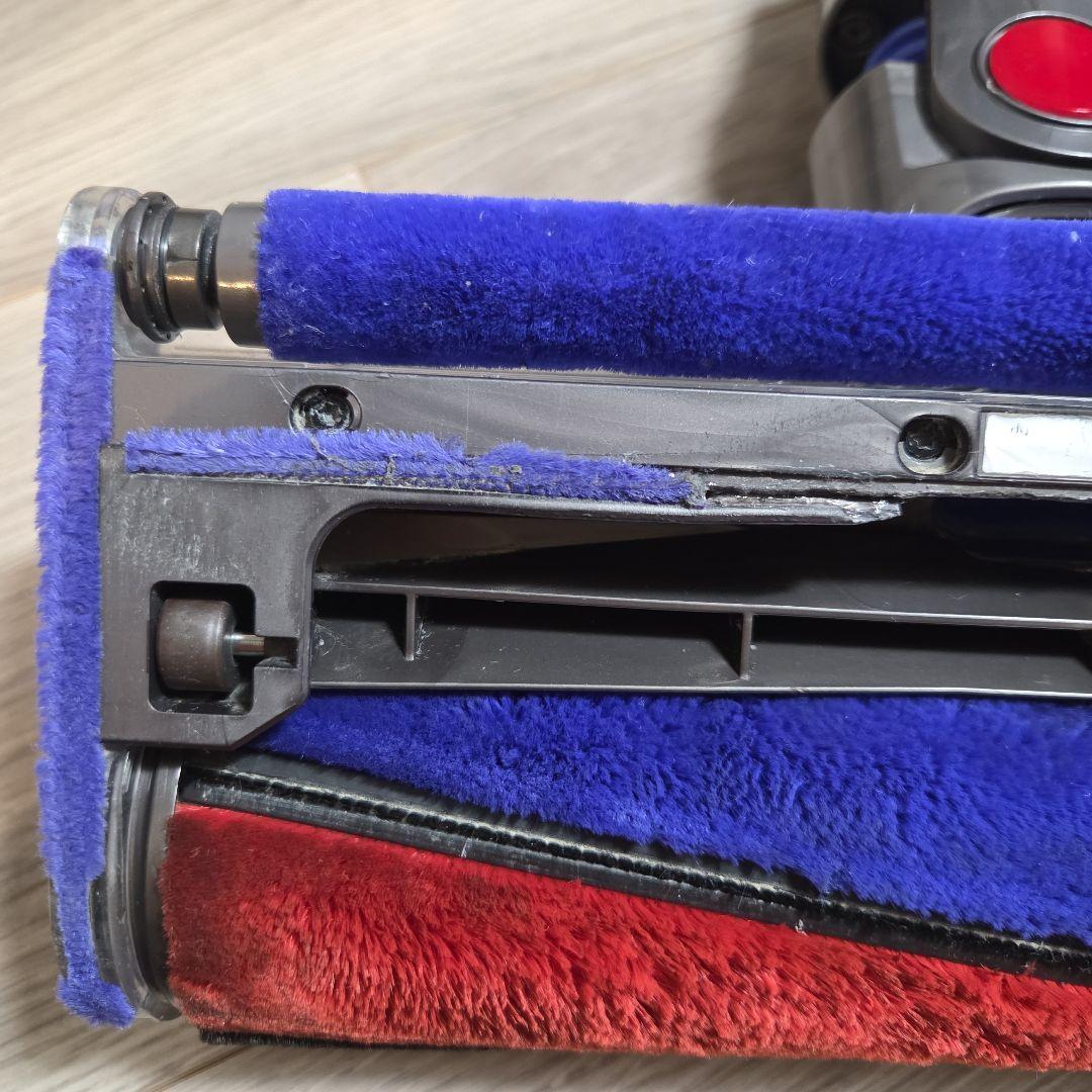 dyson　v8 fluffy+ ダイソン　掃除機　スティック　クリーナー
