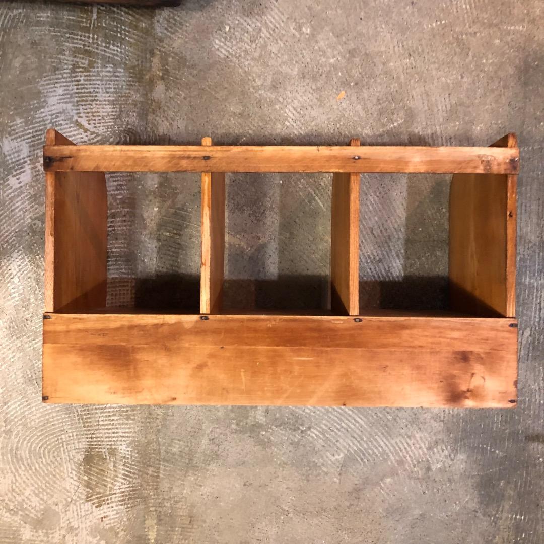 昭和レトロ　引き出し付　本棚　木製ブックスタンド　本立て　レターケース　小物入れ