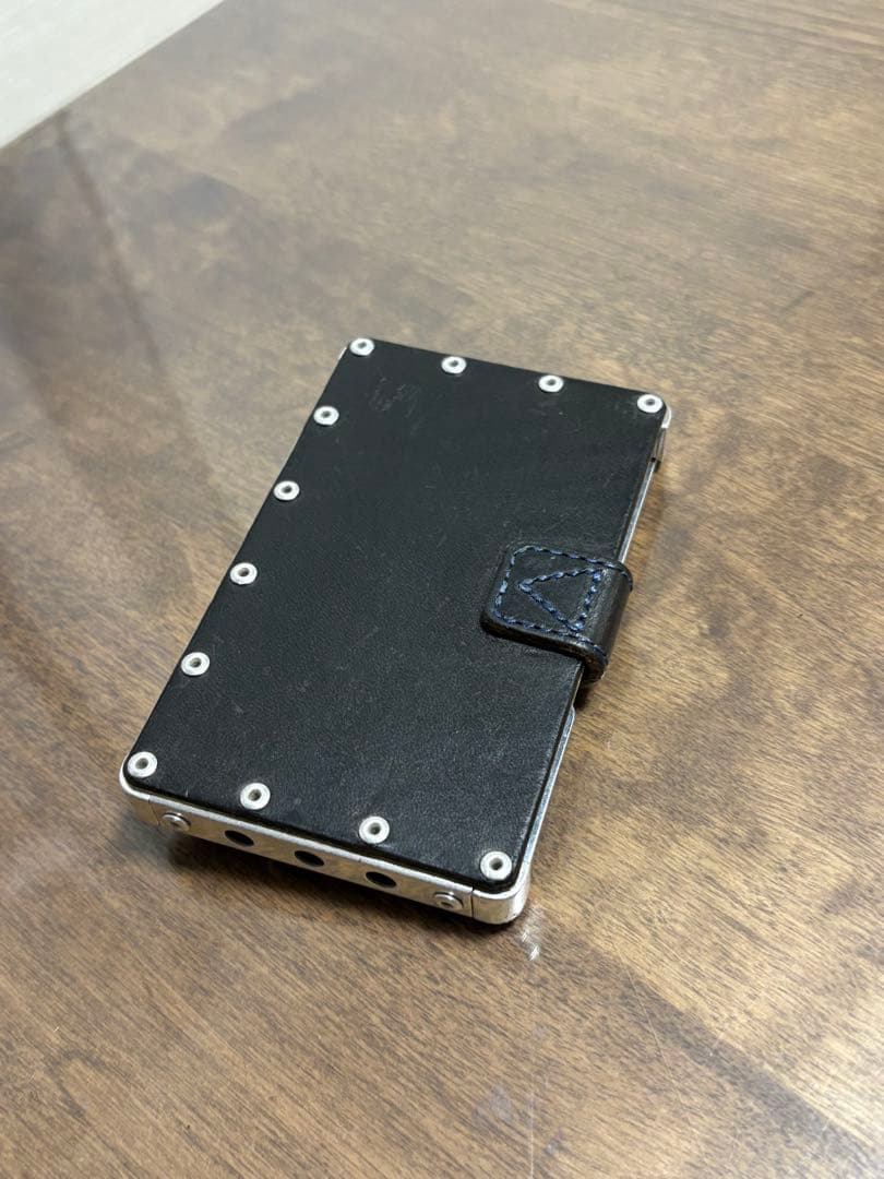 エアロコンセプト　名刺入れ