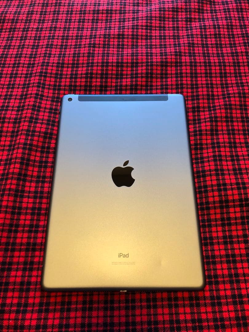 iPad 第8世代 128GB スペースグレイWI-FI＋セルラー SIMフリー
