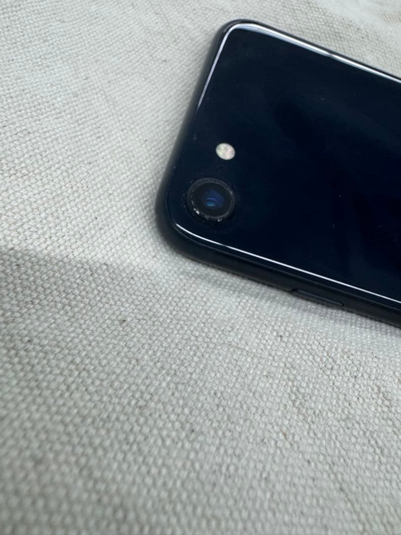 iPhone SE3 64GB SIMフリー　ソフトバンク