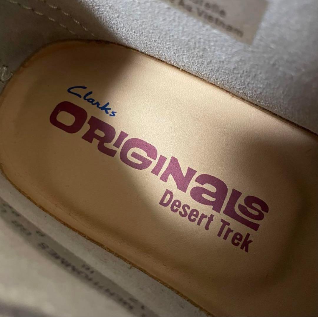 未使用級　クラークスオリジナルズ　デザートトレック　ベージュ　US 9 1/2
