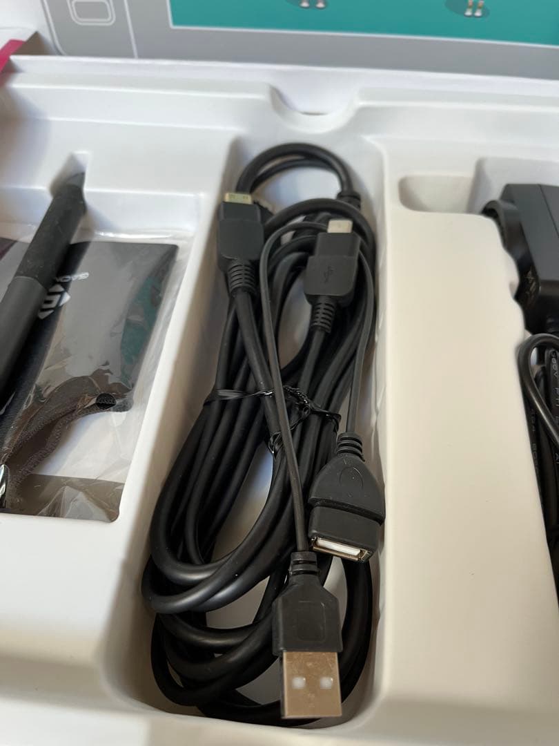 GAOMON PD1161 液晶ペンタブレット 本体 フィルムとスタンド付き