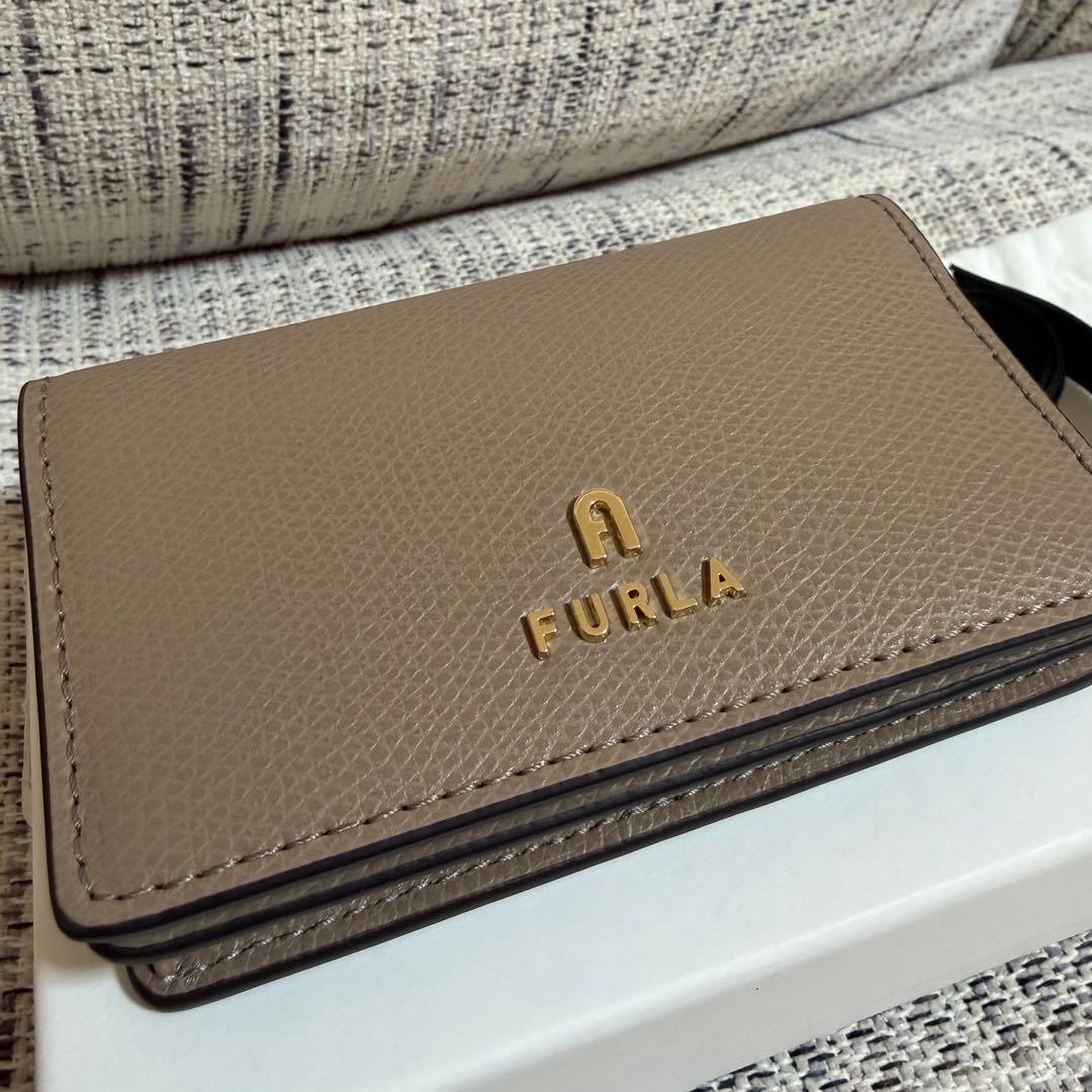 FURLA フルラ 名刺入れ カードケース グレージュ