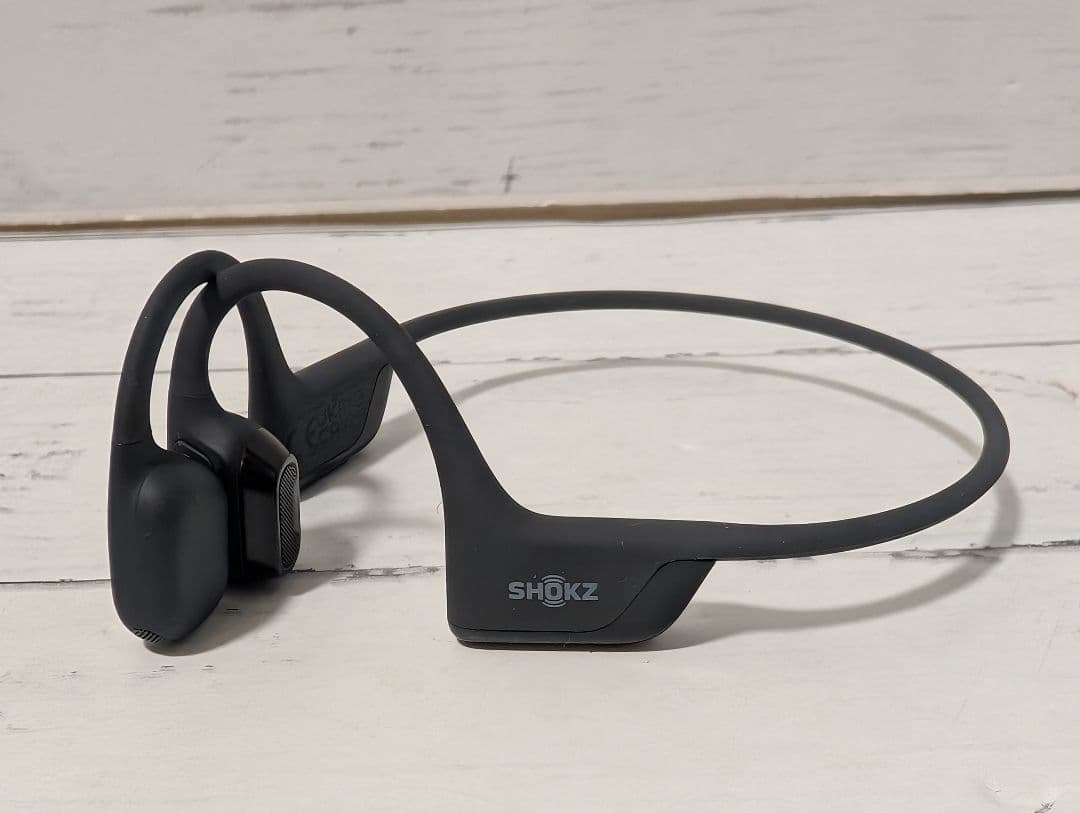 SHOKZ OPENRUN PRO2 骨伝導イヤホン ブラック