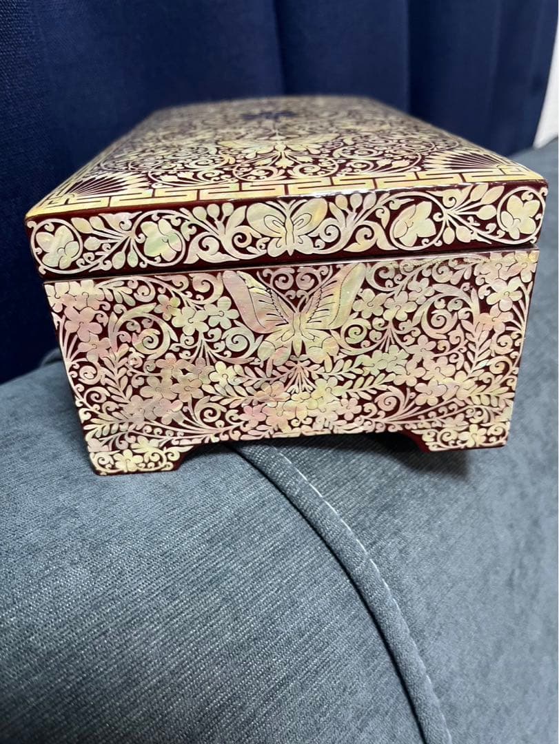 美品！ 螺鈿細工 蝶々 ジュエリーボックス
